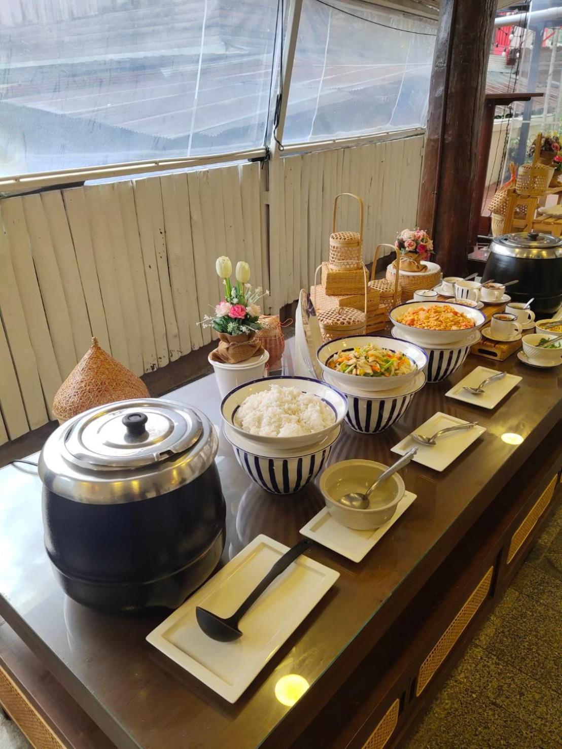 南邦雷根特旅舍酒店 外观 照片